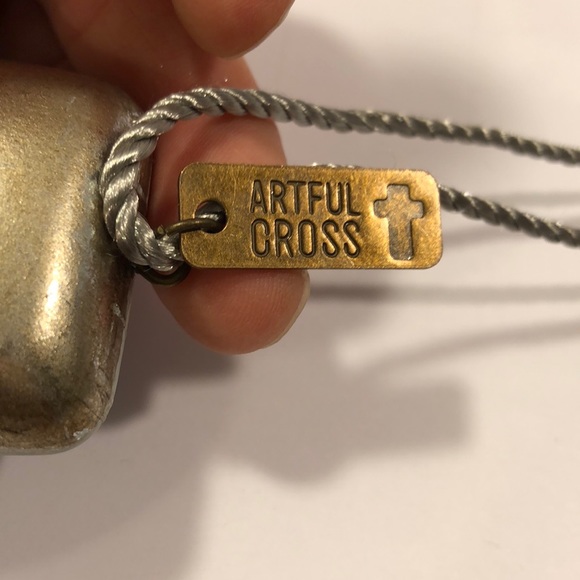 Artful cross key on cord with a  beautiful saying - Picture 8 of 8